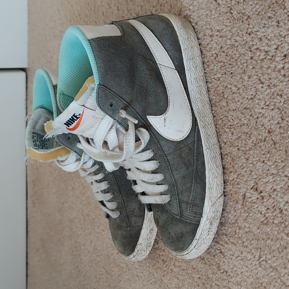 Nike blazer high top